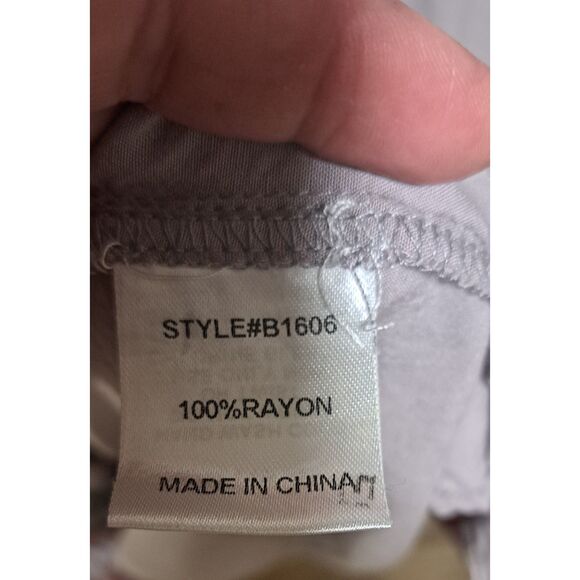 Jodifl Embroidered Mauve Boho Peasant Top – Size Medium - Picture 7 of 7